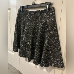 JELLA COUTURE skirt size small. Black with white texture